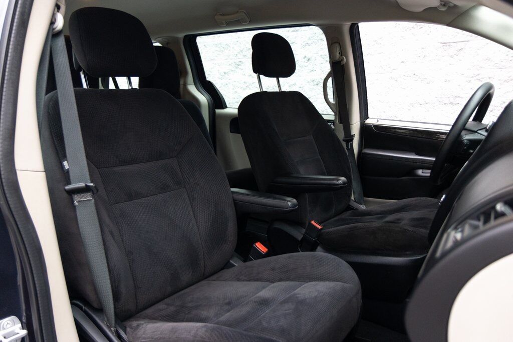 2014 Dodge Grand Caravan AVP Kenosha WI