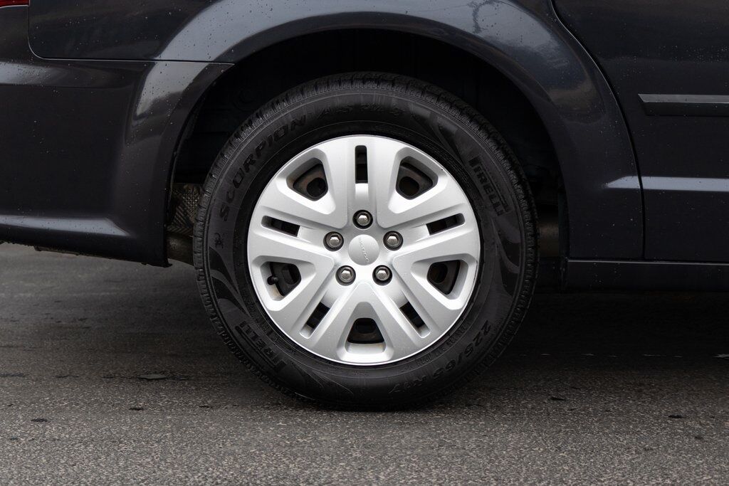 2014 Dodge Grand Caravan AVP Kenosha WI