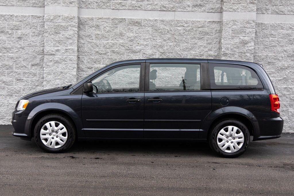 2014 Dodge Grand Caravan AVP Kenosha WI