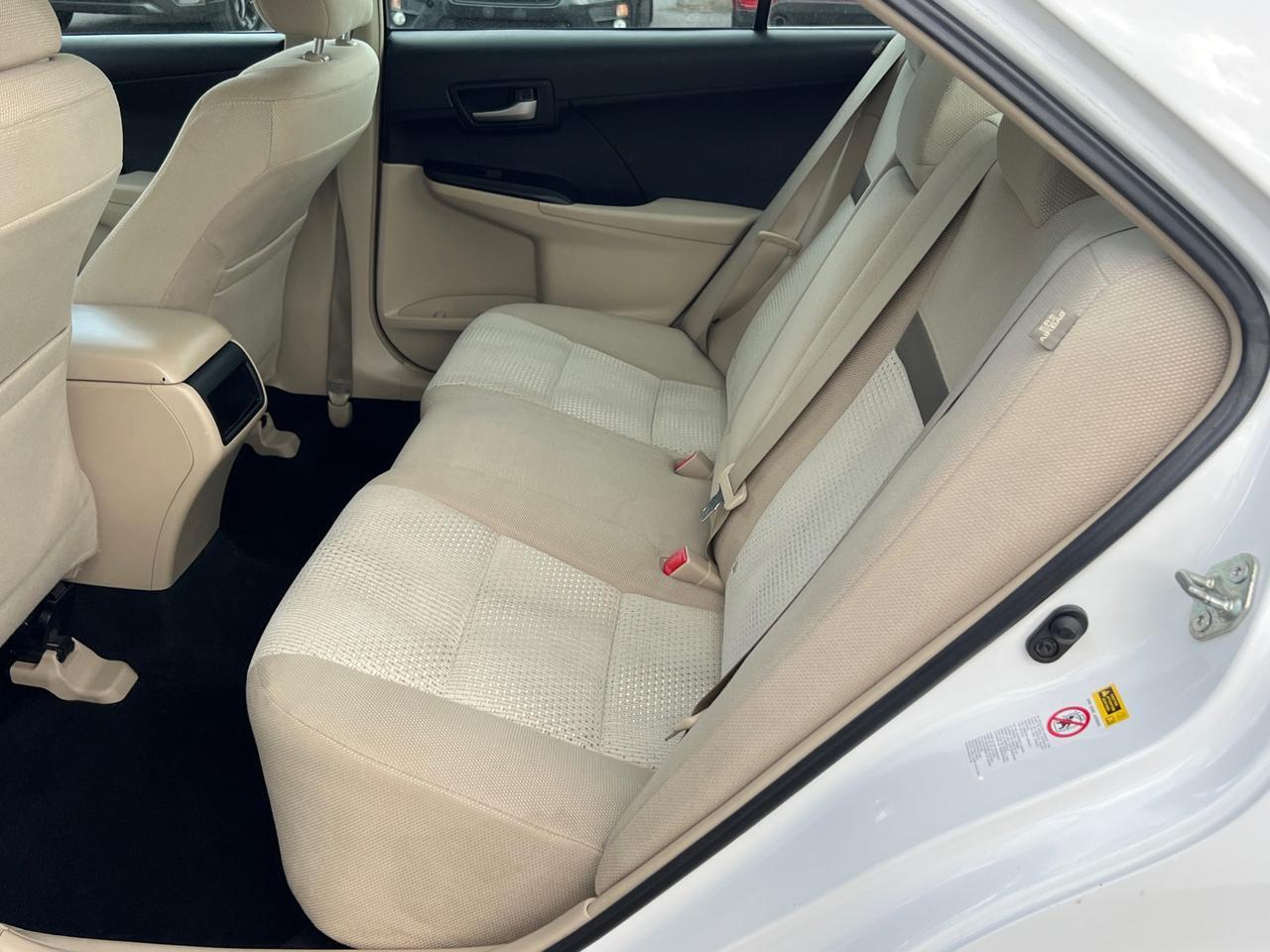 2014 Toyota Camry LE Hagerstown MD