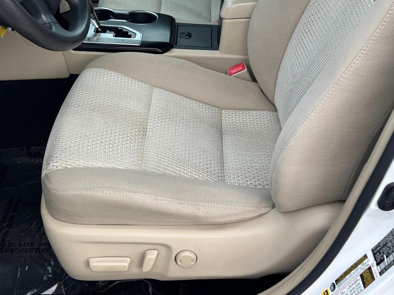 2014 Toyota Camry LE Hagerstown MD