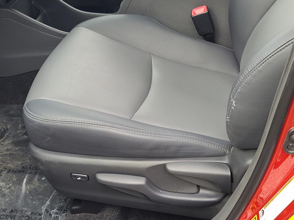 2014 Toyota Prius v Five Springfield VA