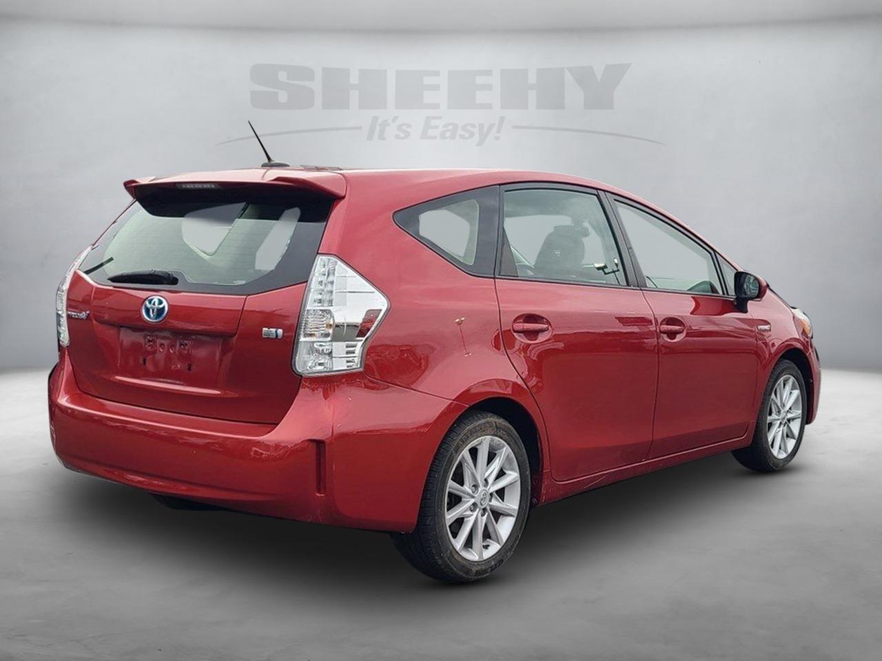 2014 Toyota Prius v Five Springfield VA
