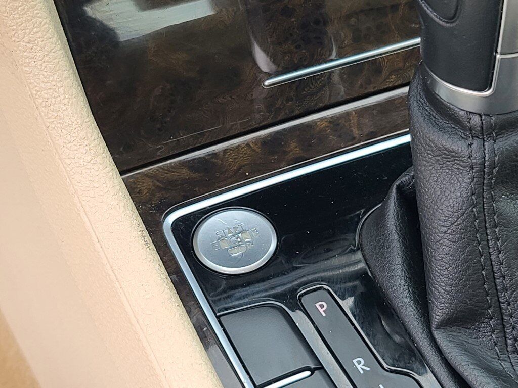 2014 Volkswagen Passat SEL Premium Springfield VA