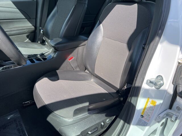 2015 Chevrolet Malibu LT 1LT Green Bay WI