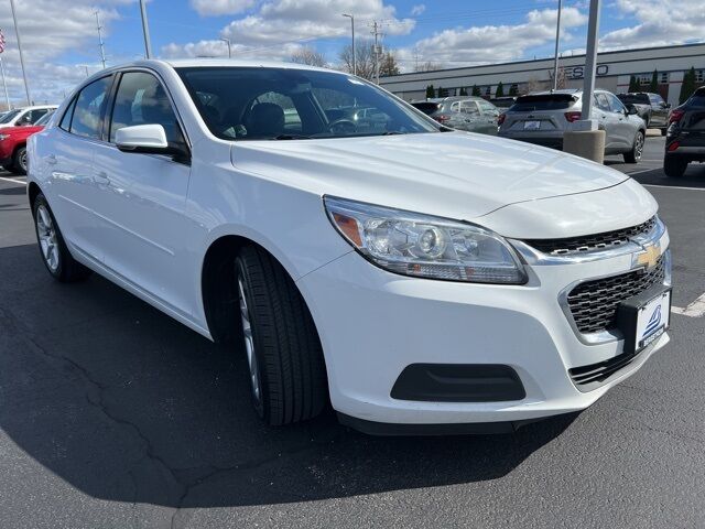 2015 Chevrolet MALIBU LT 1LT