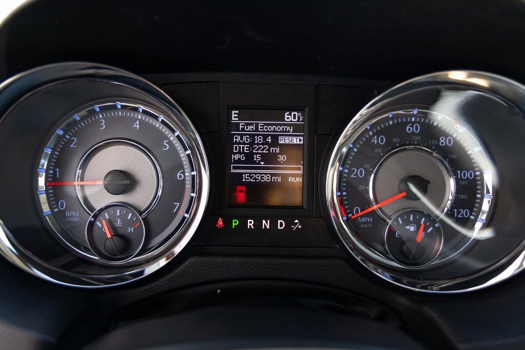 2015 Chrysler Town &amp; Country Touring-L Kenosha WI