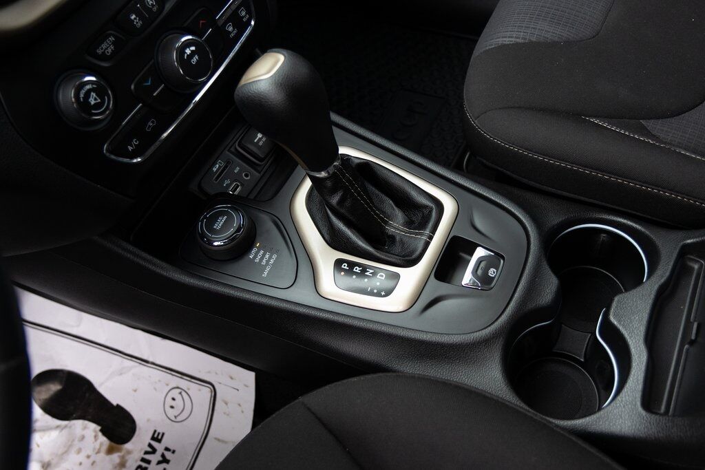 2015 Jeep Cherokee Latitude Racine WI
