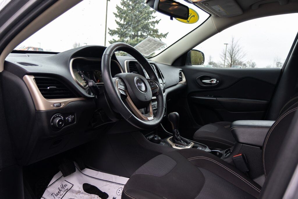 2015 Jeep Cherokee Latitude Racine WI