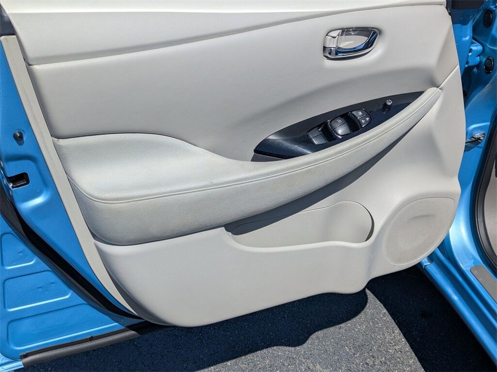 2015 Nissan Leaf SV Kennesaw GA