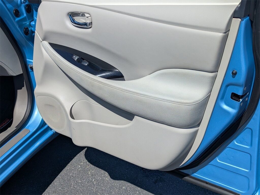 2015 Nissan Leaf SV Kennesaw GA