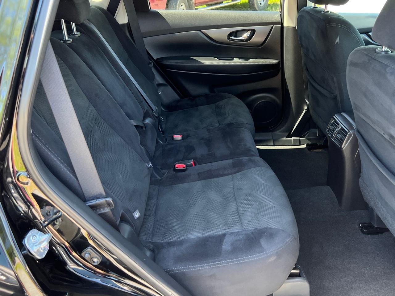 2015 Nissan Rogue SV Hagerstown MD