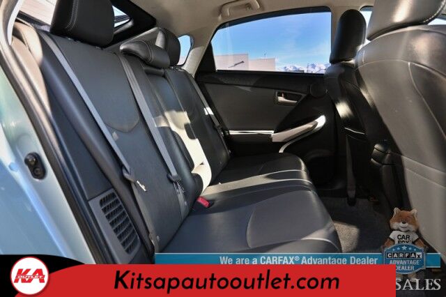 2015 Toyota Prius Four / Power & Heated Leather Seats / Power Mirrors, Windows & Locks / JBL Speakers / Navigation / Bluetooth / Back Up Camera / Cruise Control / Keyless Entry & Start / Aluminum Wheels / 51 MPG Banglore