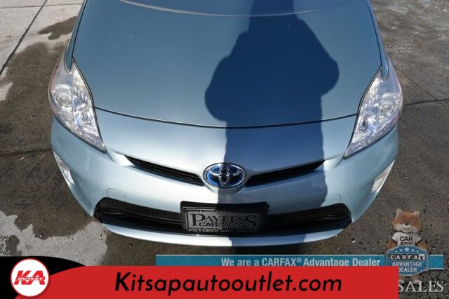2015 Toyota Prius Four / Power & Heated Leather Seats / Power Mirrors, Windows & Locks / JBL Speakers / Navigation / Bluetooth / Back Up Camera / Cruise Control / Keyless Entry & Start / Aluminum Wheels / 51 MPG Banglore
