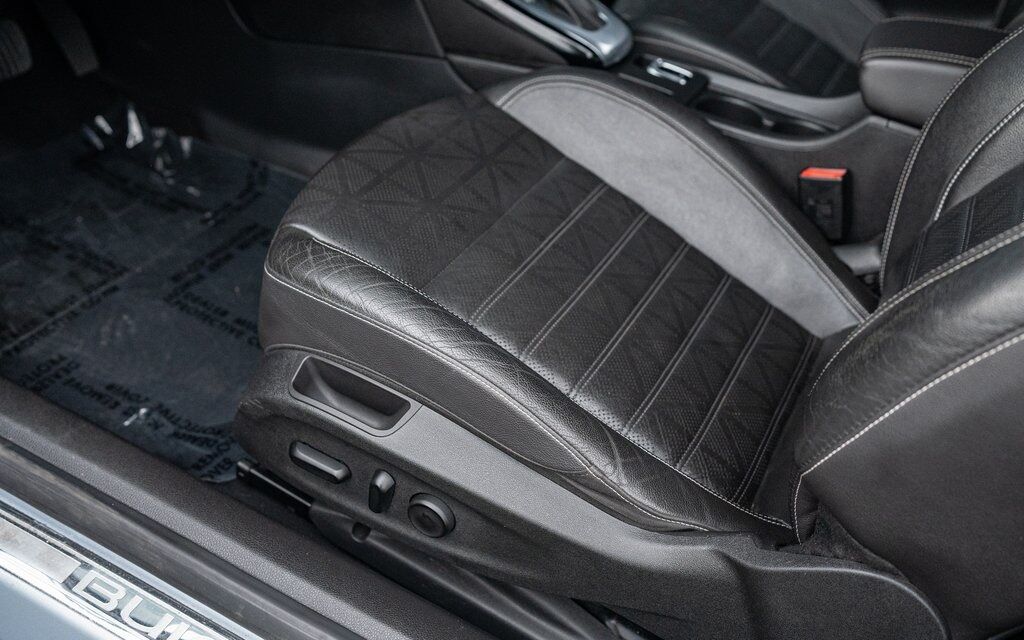 2016 Buick Cascada Premium White Marsh MD