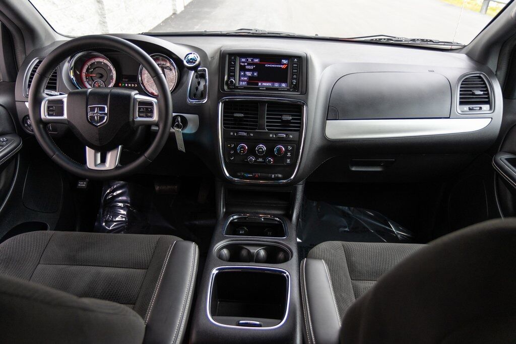 2016 Dodge Grand Caravan SXT Kenosha WI