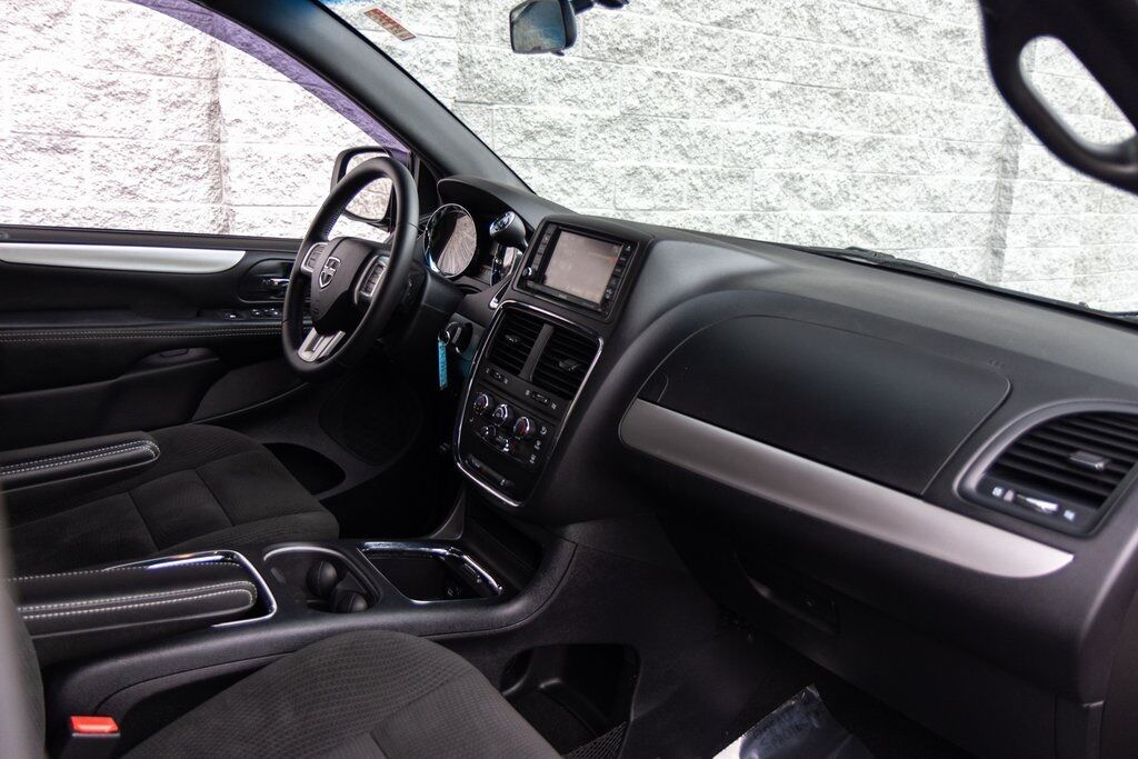 2016 Dodge Grand Caravan SXT Kenosha WI