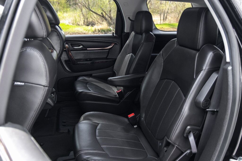 2016 GMC Acadia Denali Kenosha WI