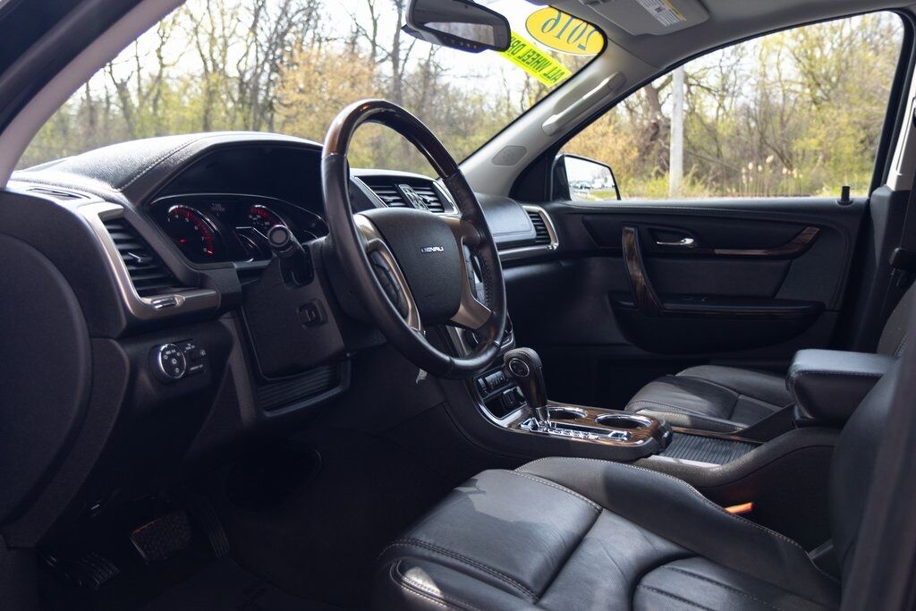 2016 GMC Acadia Denali Kenosha WI