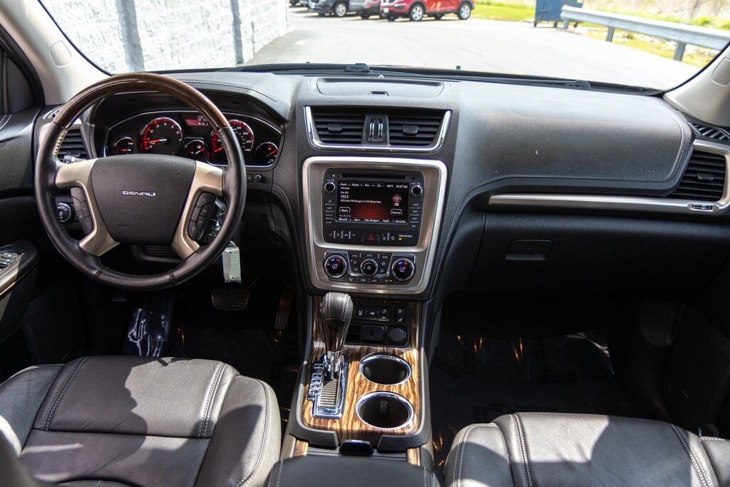 2016 GMC Acadia Denali Kenosha WI