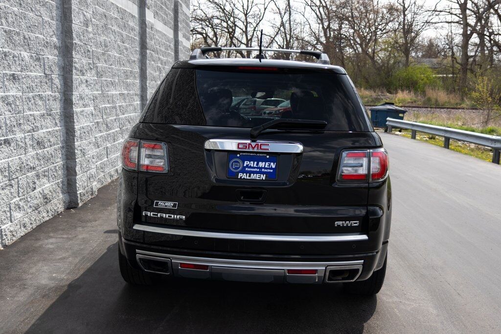 2016 GMC Acadia Denali Kenosha WI
