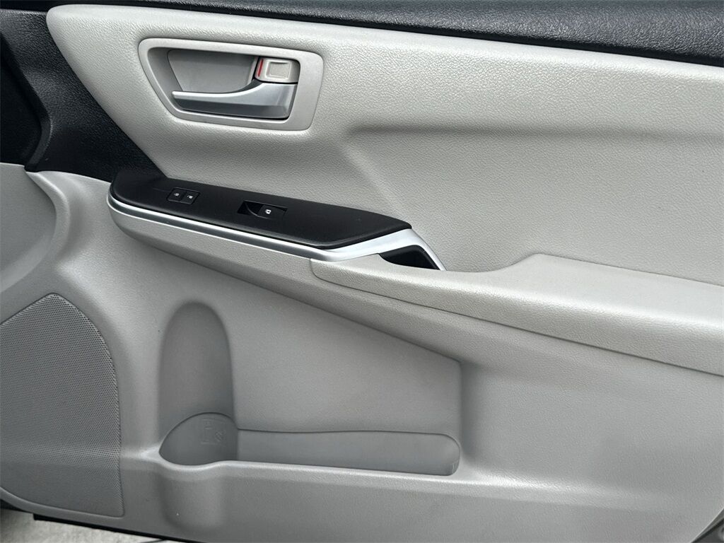 2016 Toyota Camry SE Quincy MA