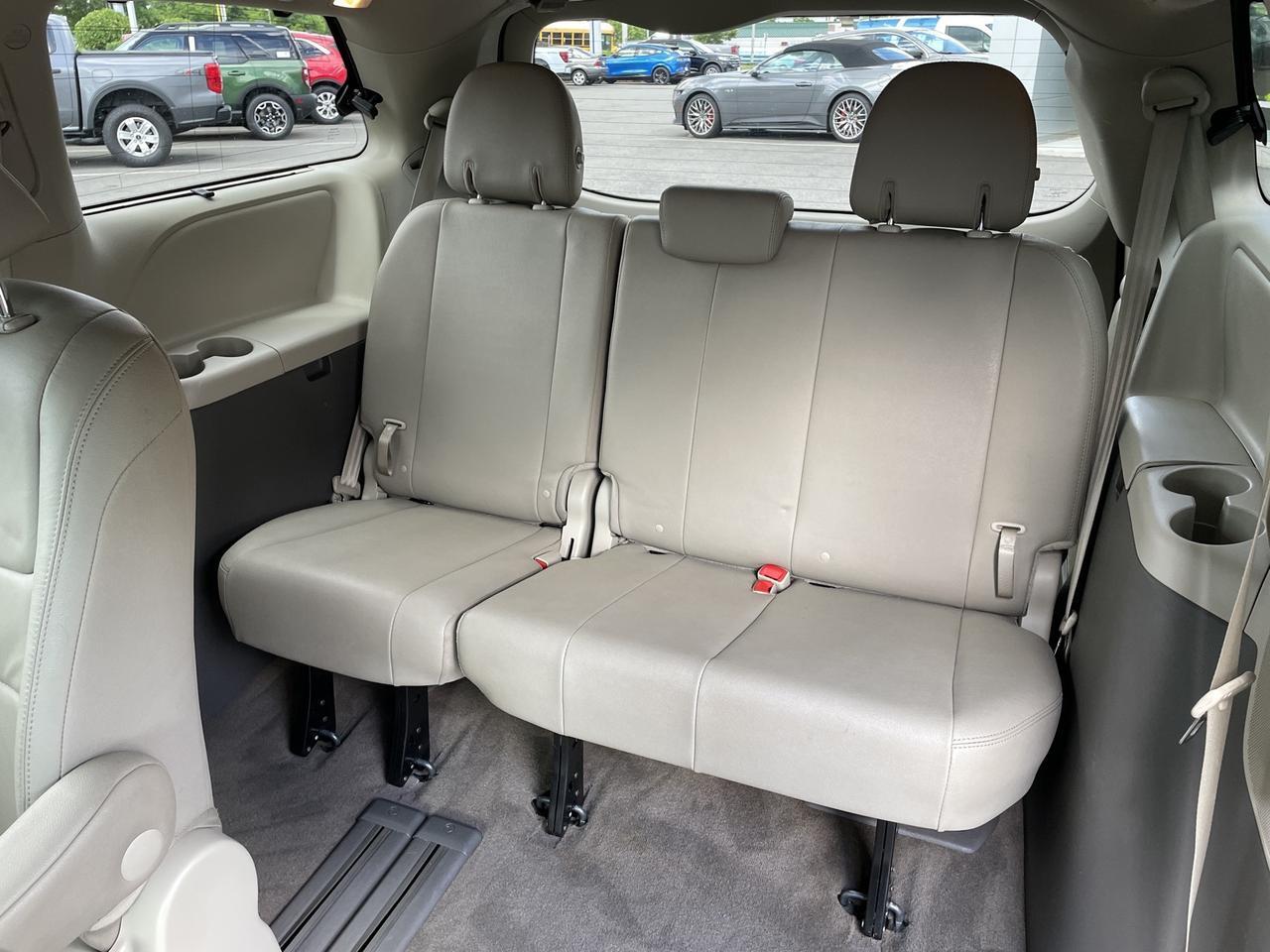 2016 Toyota Sienna XLE Premium Springfield VA