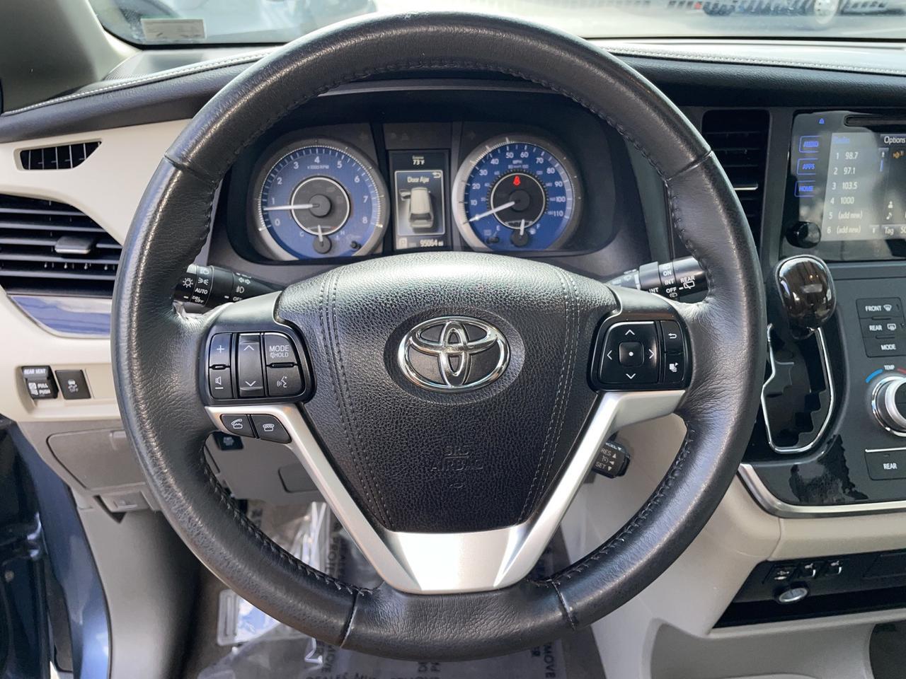 2016 Toyota Sienna XLE Premium Springfield VA