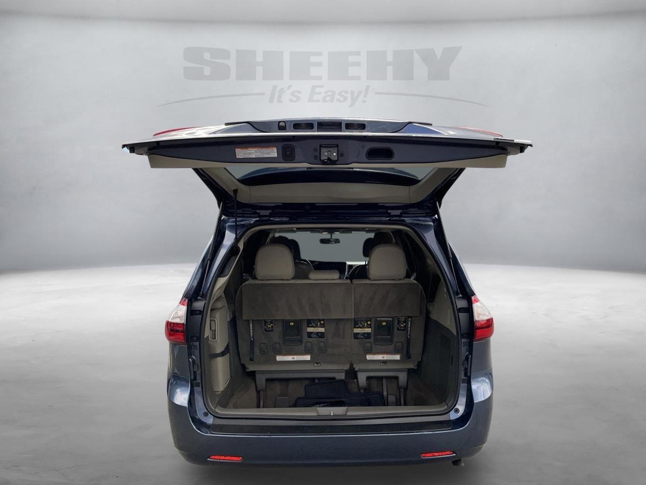 2016 Toyota Sienna XLE Premium Springfield VA