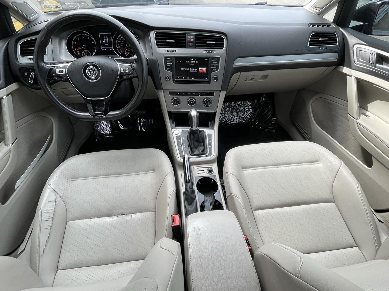 2016 Volkswagen Golf TSI SE 4-Door Alexandria VA