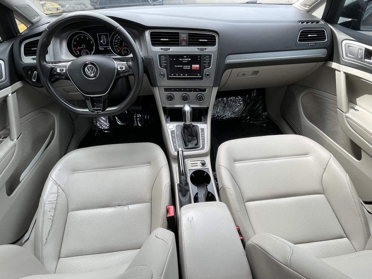 2016 Volkswagen Golf TSI SE 4-Door Alexandria VA