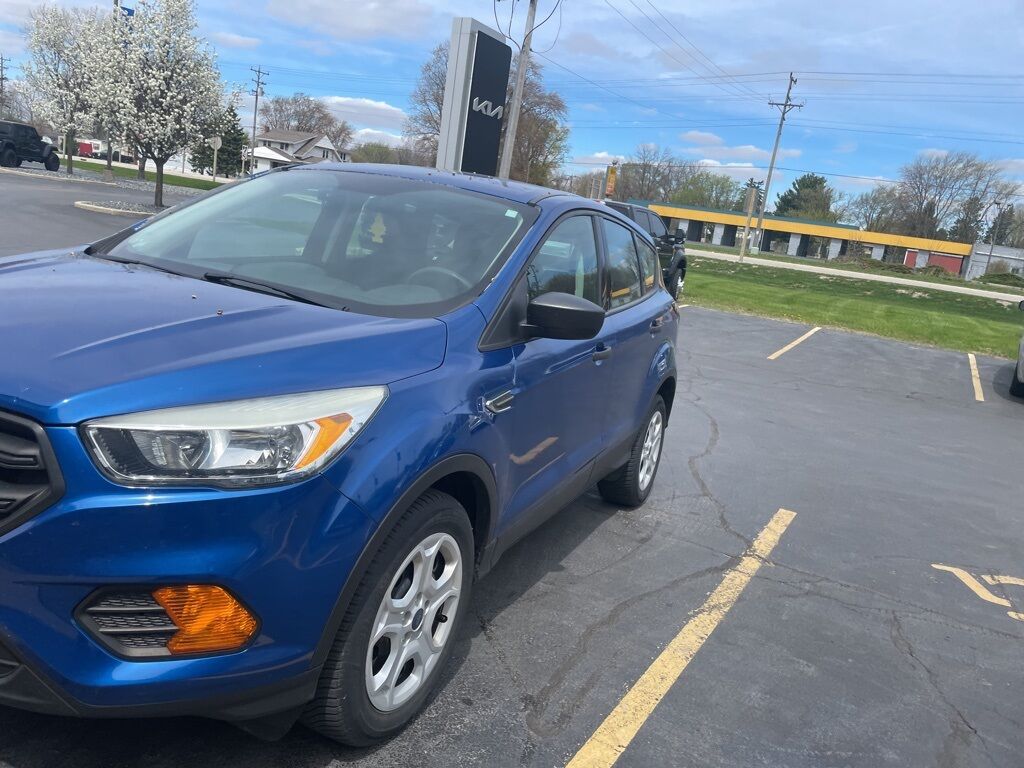 2017 Ford Escape S Kenosha WI