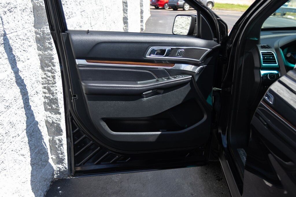 2017 Ford Explorer Limited Kenosha WI