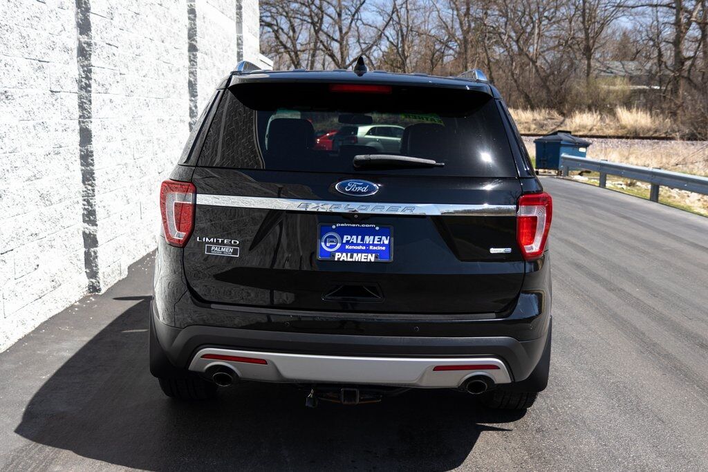 2017 Ford Explorer Limited Kenosha WI