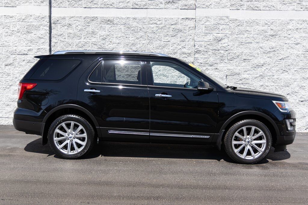 2017 Ford Explorer Limited Kenosha WI