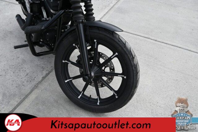 2017 Harley Davidson Iron 883 / Vance & Hines Shorty Exhaust / Roland Sands Design Billet Parts / Heated Grips / L.E.D Headlight & Signals / Keyless Start / Only 6K Miles Banglore