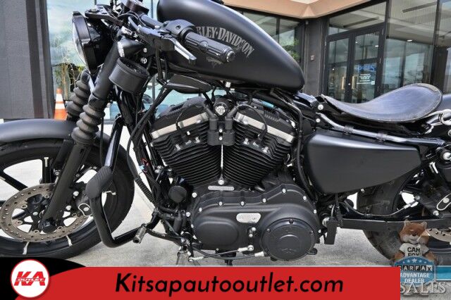 2017 Harley Davidson Iron 883 / Vance & Hines Shorty Exhaust / Roland Sands Design Billet Parts / Heated Grips / L.E.D Headlight & Signals / Keyless Start / Only 6K Miles Banglore
