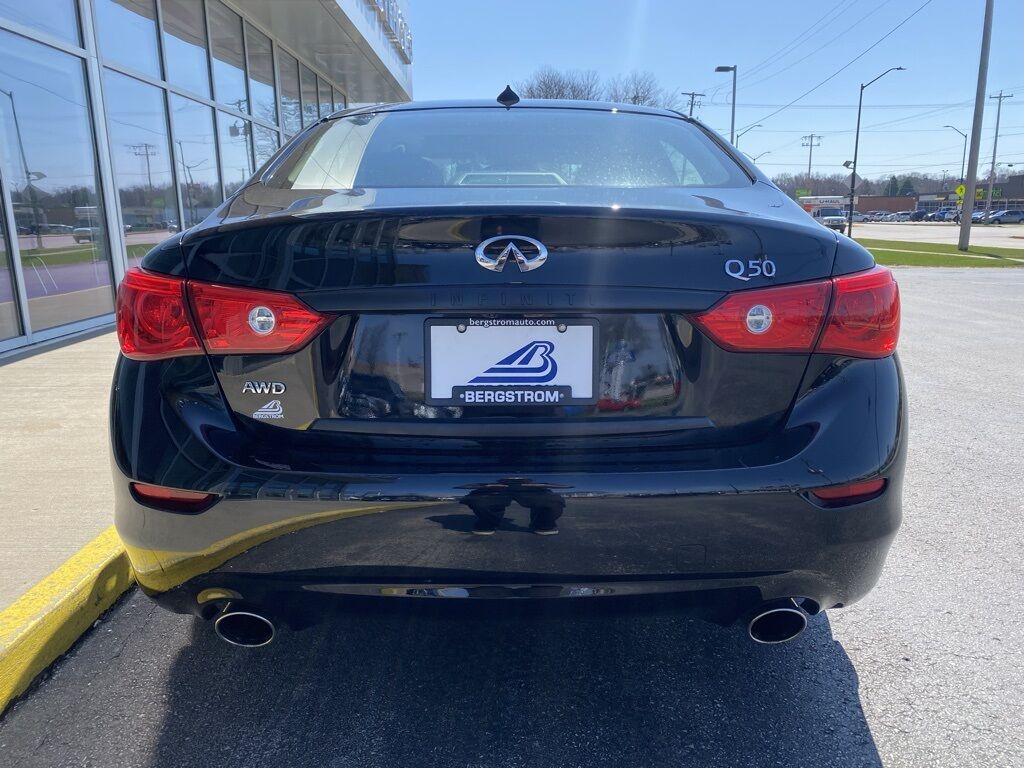 2017 INFINITI Q50 2.0t Premium Green Bay WI