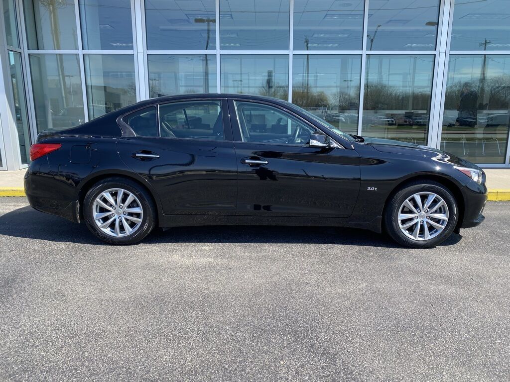 2017 INFINITI Q50 2.0t Premium Green Bay WI