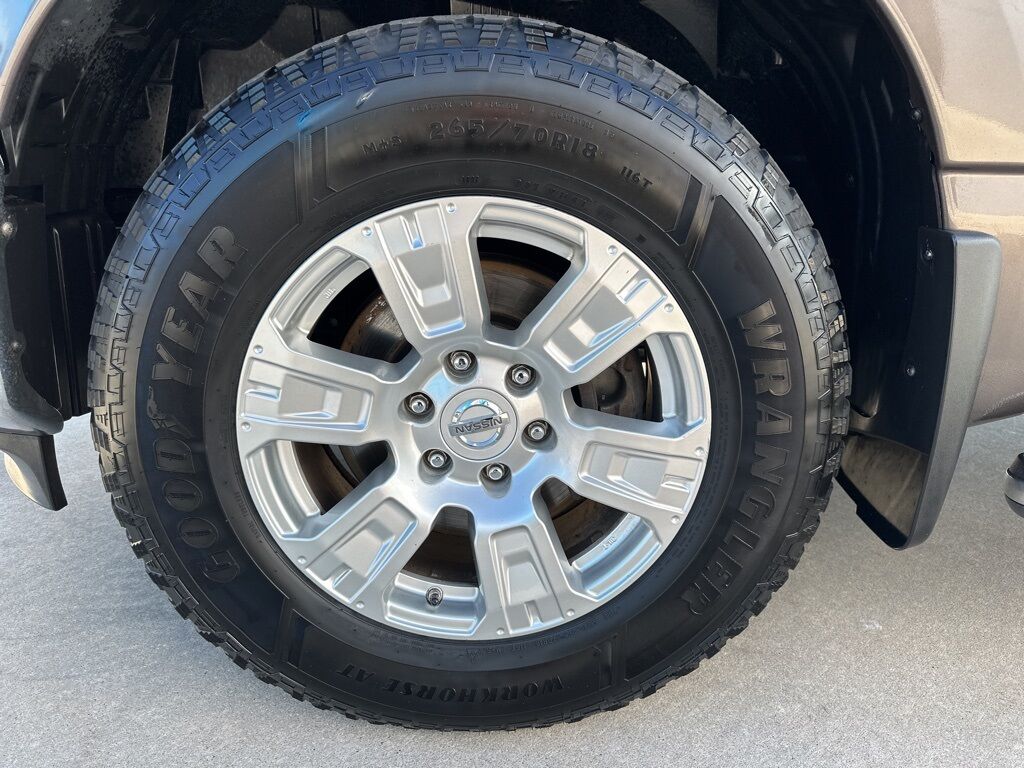 2017 Nissan Titan SV Manitowoc WI