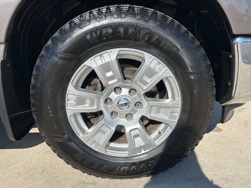 2017 Nissan Titan SV Manitowoc WI