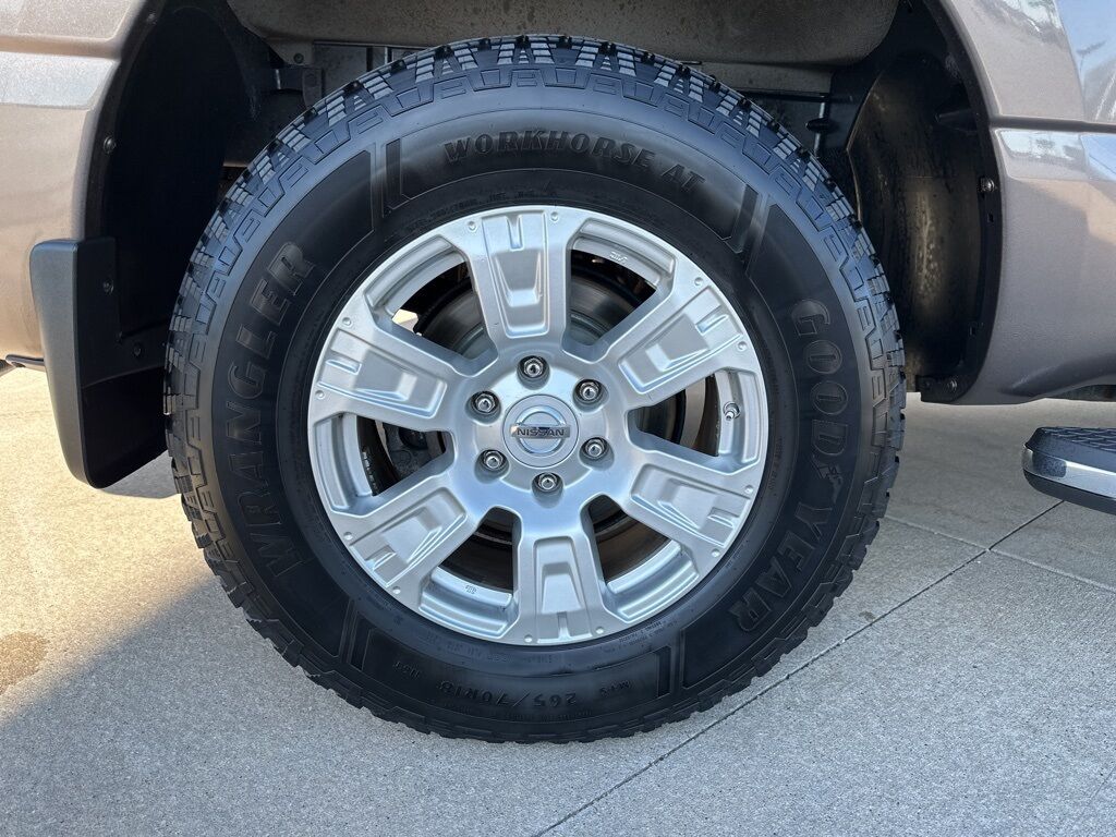 2017 Nissan Titan SV Manitowoc WI