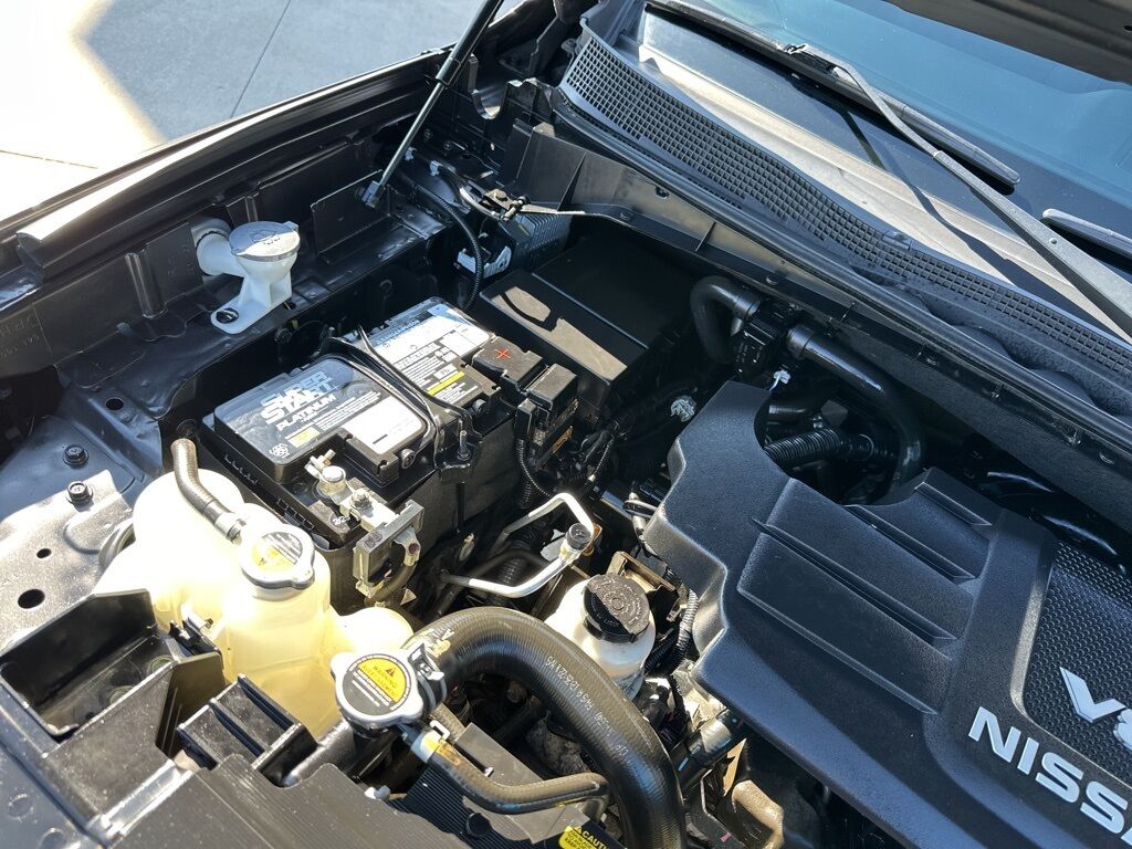 2017 Nissan Titan SV Manitowoc WI