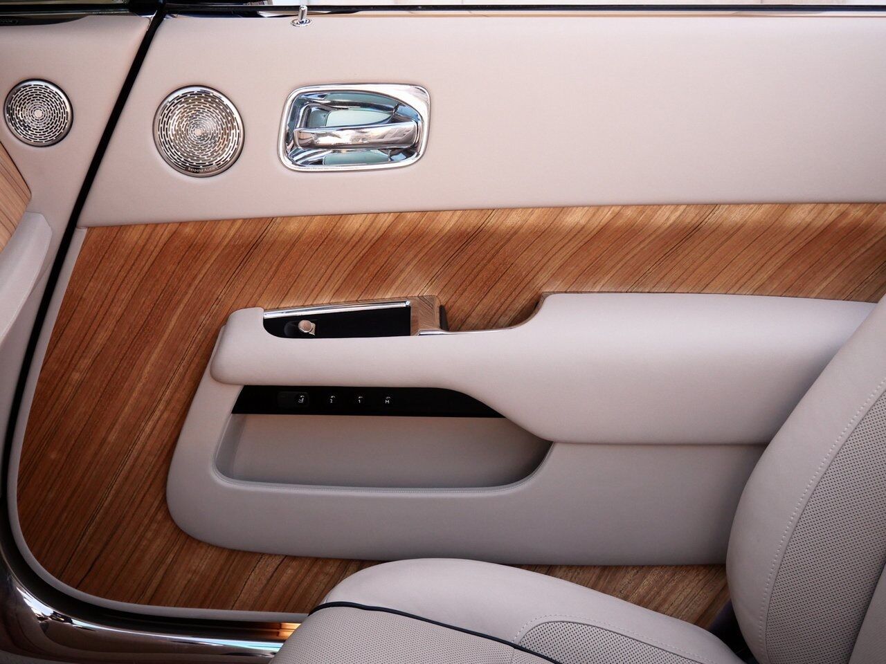 2017 Rolls-Royce Dawn Lawrence KS