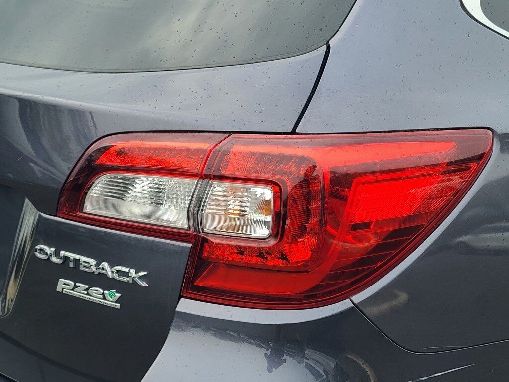 2017 Subaru Outback 2.5i Premium Springfield VA