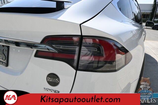 2017 Tesla Model X 100D / AWD / Air Supsension / Power & Heated Leather Seats / Heated Steering Wheel / Navigation / Auto Pilot / Adaptive Cruise Control / Lane Departure Alert / Bluetooth / Back Up Camera / 295 Mi Range Banglore