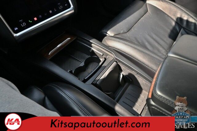 2017 Tesla Model X 100D / AWD / Air Supsension / Power & Heated Leather Seats / Heated Steering Wheel / Navigation / Auto Pilot / Adaptive Cruise Control / Lane Departure Alert / Bluetooth / Back Up Camera / 295 Mi Range Banglore