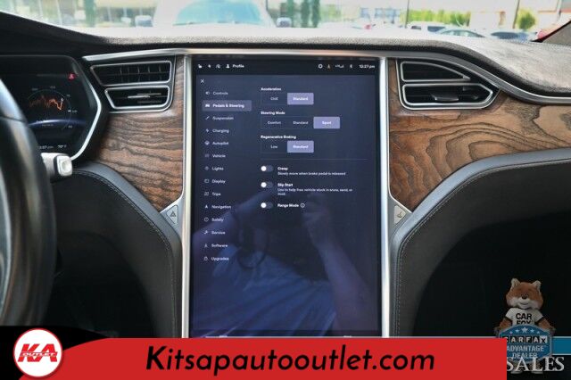 2017 Tesla Model X 100D / AWD / Air Supsension / Power & Heated Leather Seats / Heated Steering Wheel / Navigation / Auto Pilot / Adaptive Cruise Control / Lane Departure Alert / Bluetooth / Back Up Camera / 295 Mi Range Banglore