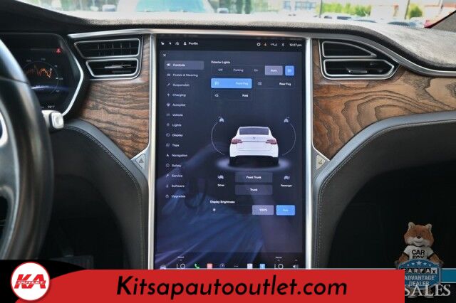 2017 Tesla Model X 100D / AWD / Air Supsension / Power & Heated Leather Seats / Heated Steering Wheel / Navigation / Auto Pilot / Adaptive Cruise Control / Lane Departure Alert / Bluetooth / Back Up Camera / 295 Mi Range Banglore