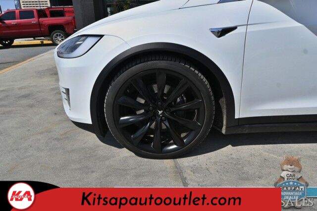2017 Tesla Model X 100D / AWD / Air Supsension / Power & Heated Leather Seats / Heated Steering Wheel / Navigation / Auto Pilot / Adaptive Cruise Control / Lane Departure Alert / Bluetooth / Back Up Camera / 295 Mi Range Banglore